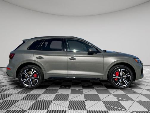 2025 Audi Q5 45 S line Premium Plus