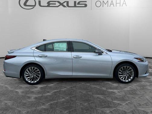 2025 Lexus ES 350 Ultra Luxury
