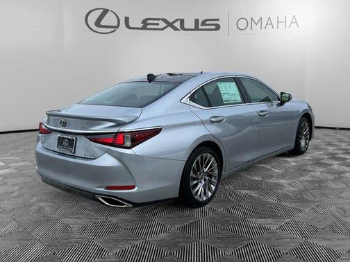 2025 Lexus ES 350 Ultra Luxury