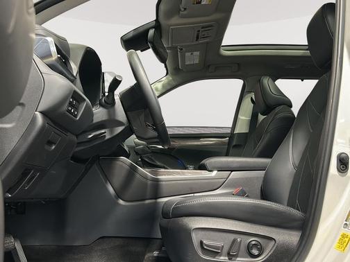 Wind Chill Pearl 2022 Toyota Highlander Platinum