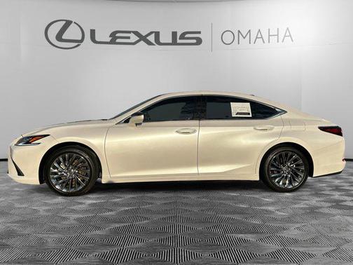 2025 Lexus ES 350 Ultra Luxury
