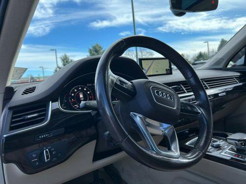2017 Audi Q7 2.0T Premium