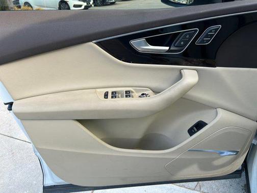 2017 Audi Q7 2.0T Premium