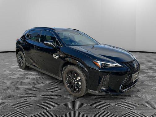2025 Lexus UX 300h F SPORT Design