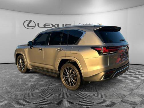 2022 Lexus LX 600 Base