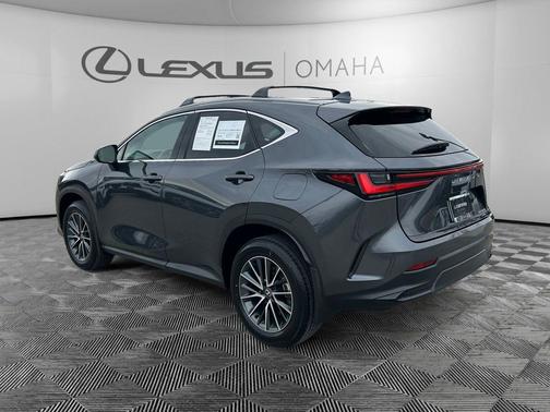 2025 Lexus NX 350h Premium