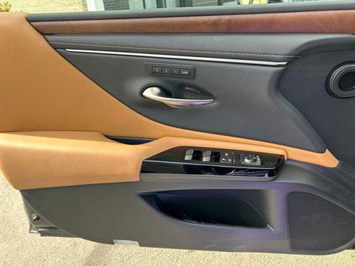 2024 Lexus ES 350 Premium