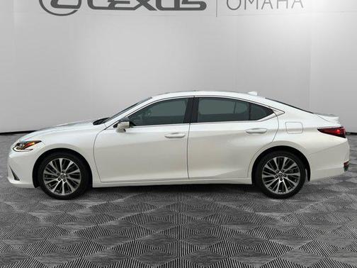 2021 Lexus ES 250 Base