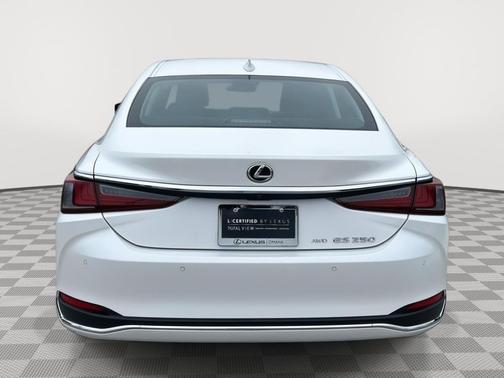 2021 Lexus ES 250 Base