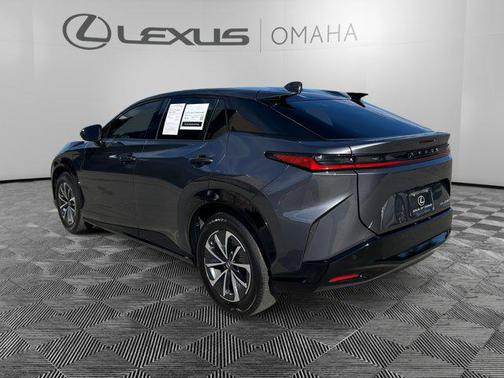 2024 Lexus RZ 450e Premium