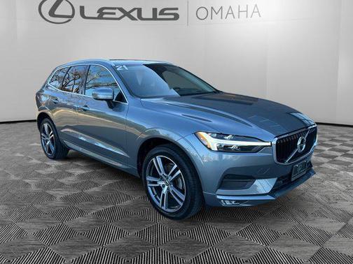 2021 Volvo XC60 T5 Momentum