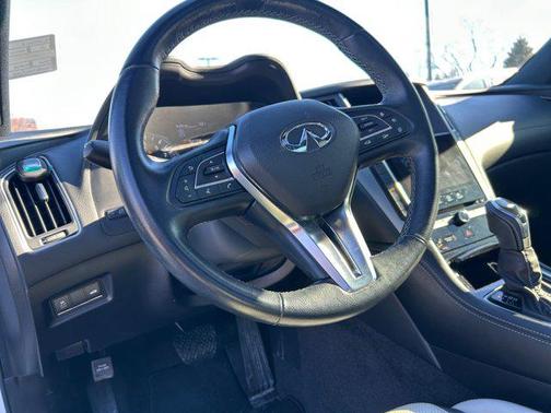 2021 INFINITI Q60 3.0T LUXE