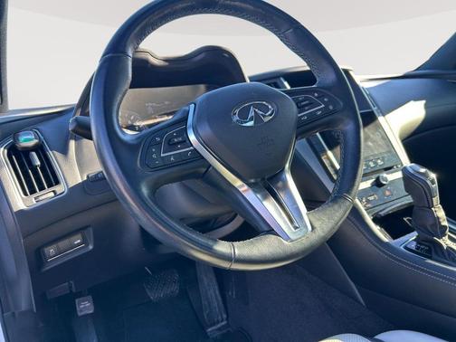 2021 INFINITI Q60 3.0T LUXE