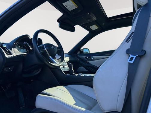 2021 INFINITI Q60 3.0T LUXE