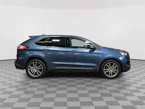 Blue Metallic 2019 Ford Edge Titanium
