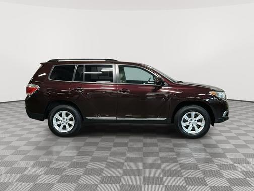 Sizzling Crimson Mica 2013 Toyota Highlander SE