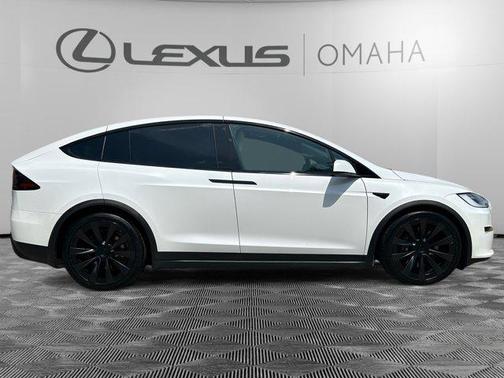 2022 Tesla Model X Plaid Tri Motor All-Wheel Drive
