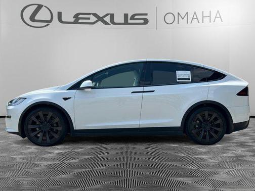 2022 Tesla Model X Plaid Tri Motor All-Wheel Drive