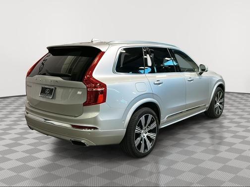 2021 Volvo XC90 Recharge Plug-In Hybrid T8 Inscription 6 Passenger