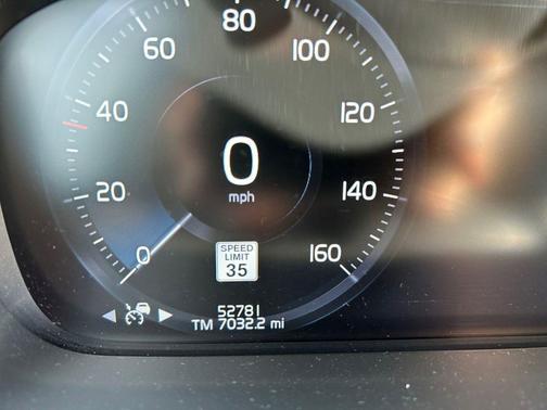 2021 Volvo XC90 Recharge Plug-In Hybrid T8 Inscription 6 Passenger