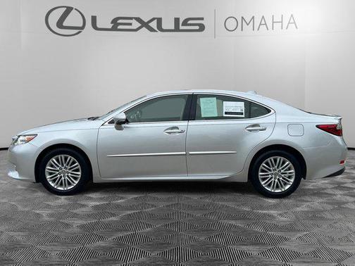 2015 Lexus ES 350 Crafted Line