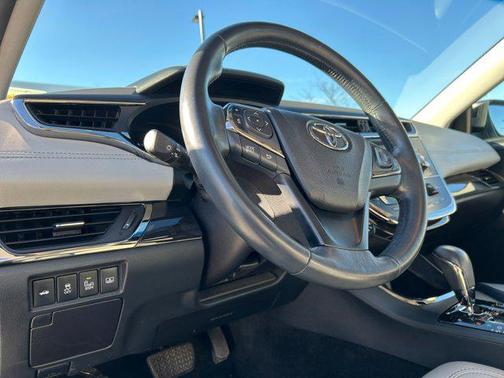 2014 Toyota Avalon Limited