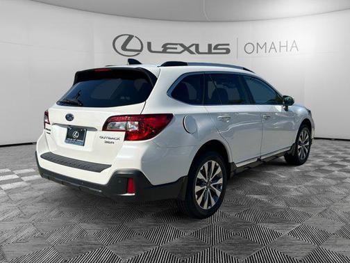 2019 Subaru Outback 3.6R Touring