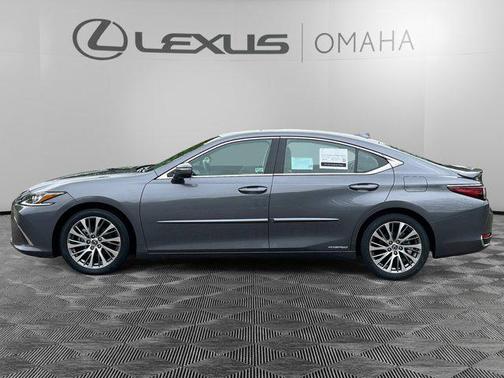 2020 Lexus ES 300h Base