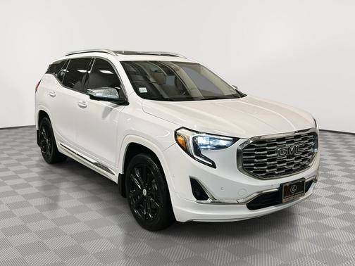Summit White 2019 GMC Terrain Denali
