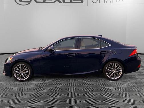 2015 Lexus IS 250 Crafted Line