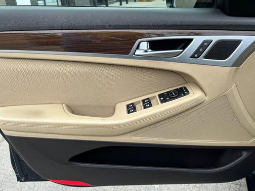 2020 Genesis G80 3.8