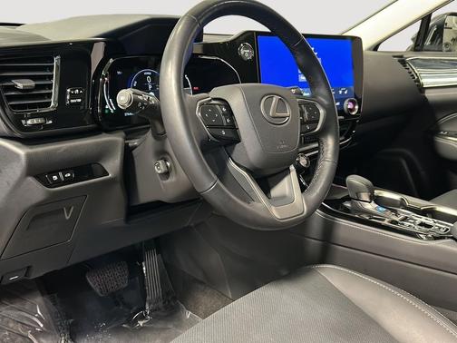 2023 Lexus NX 350h Premium