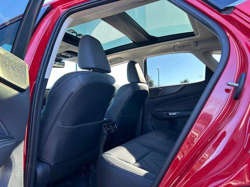 2025 Lexus NX 350 Luxury