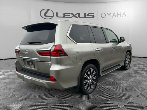 2019 Lexus LX 570 Base