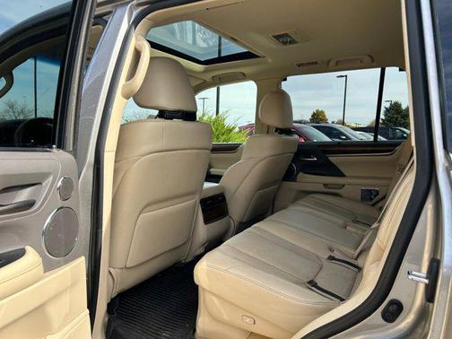 2019 Lexus LX 570 Base