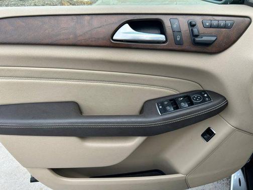 2015 Mercedes-Benz M-Class 4MATIC