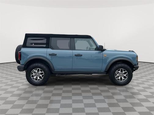 2022 Ford Bronco Everglades