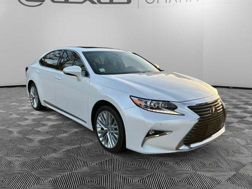 2016 Lexus ES 350 Base
