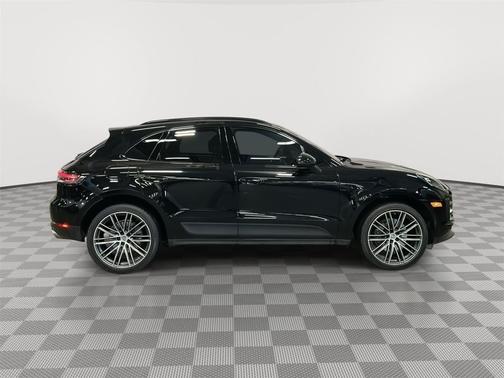 2020 Porsche Macan S