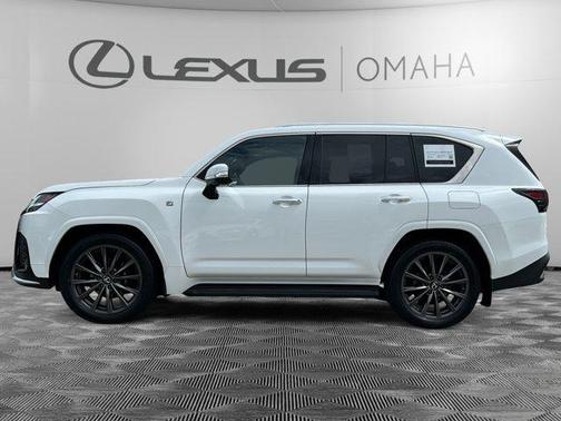 2022 Lexus LX 600 Base
