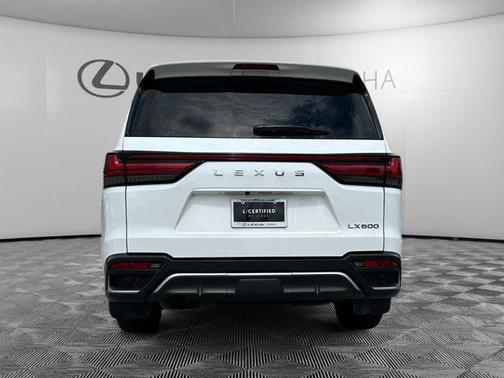 2022 Lexus LX 600 Base