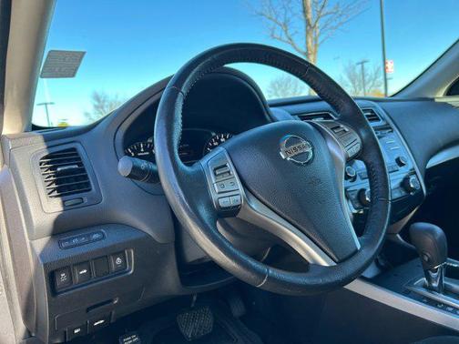 2015 Nissan Altima 2.5 SV