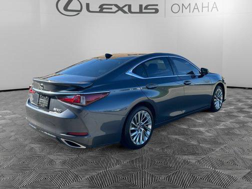 2023 Lexus ES 350 Ultra Luxury