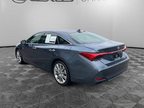 2021 Toyota Avalon Hybrid Limited