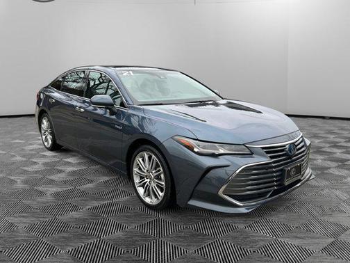2021 Toyota Avalon Hybrid Limited