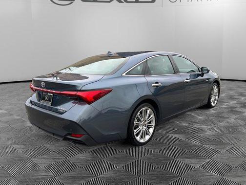 2021 Toyota Avalon Hybrid Limited