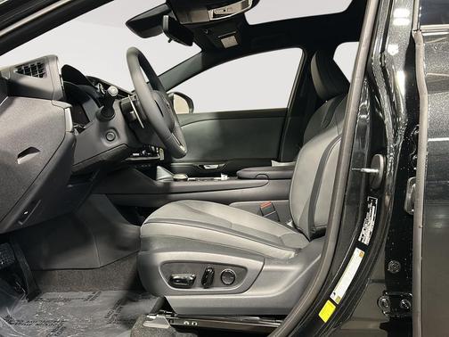 2026 Lexus RZ 350e Premium