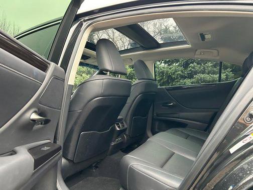 2019 Lexus ES 350 Premium