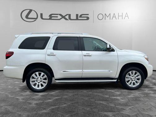 2020 Toyota Sequoia Platinum