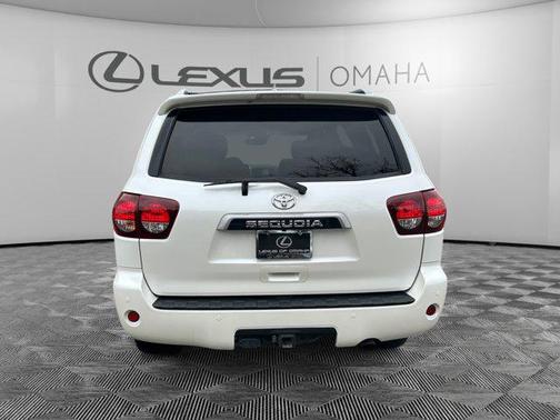 2020 Toyota Sequoia Platinum